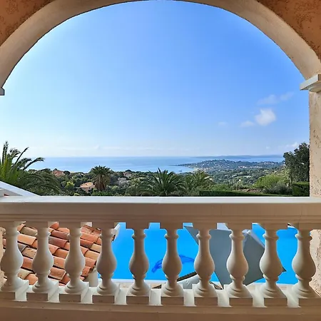 Vakantiehuis Luxus Horizon Bleu - Mit Meerblick Und Infinity Pool By Riviera Homelife Sainte-Maxime